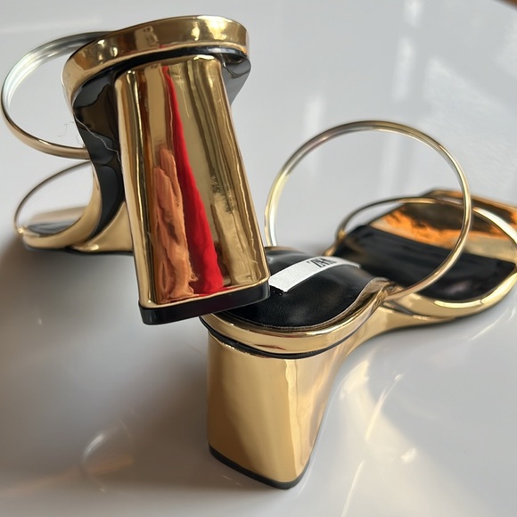 Zara Glamorous Metallic Gold wedge Heeled Mule Sandals, new - Picture 7 of 8